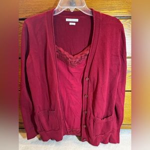 Van Heusen set. Medium cardigan with a large cami.